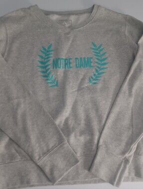 Notre Dame V-neck Sweatshirt Sz M